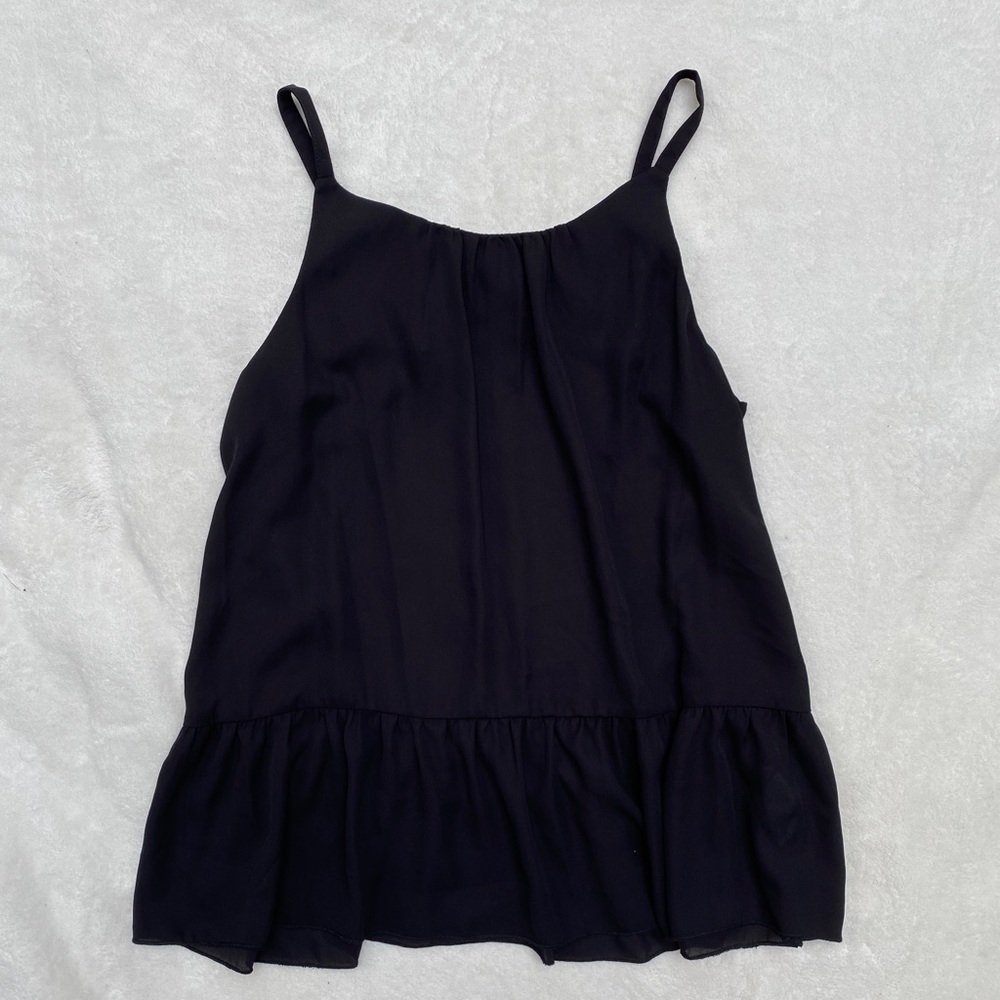 Kensie black flowy tank top.